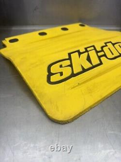 03 02 01 00 99 Ski Doo Summit MXZ 600 700 800 ZX Chassis Snow Flap Guard Yellow