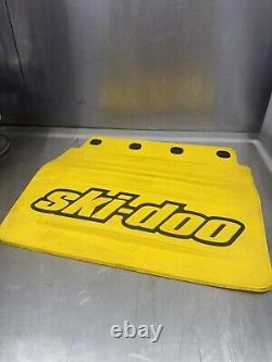 03 02 01 00 99 Ski Doo Summit MXZ 600 700 800 ZX Chassis Snow Flap Guard Yellow