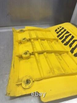 03 02 01 00 99 Ski Doo Summit MXZ 600 700 800 ZX Chassis Snow Flap Guard Yellow