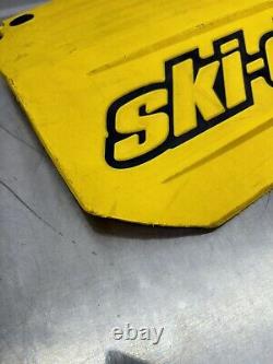 03 02 01 00 Ski Doo Summit MXZ 600 700 800 ZX Chassis Snow Flap Guard 572092100