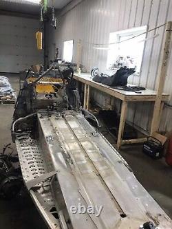 10 Ski-Doo MXZ XRS 600 HO ETEC Snowmobile frame chassis tunnel