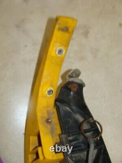 2000 SKI DOO MXZ 600 ZX chassis front bumper hinge nose grab bar yellow