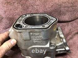 2001 -03 SKI-DOO MXZ 800 ZX chassis cylinder