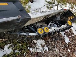 2002 Skidoo Summit 800R Sport Complete Frame Bulkhead Hull Chassis Tunnel Nice