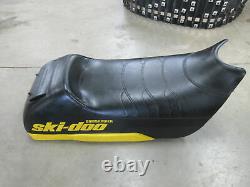 Oem Ski-doo Skidoo Mxz 500 700 800 Zx Chassis Seat Saddle Storage Black Yellow