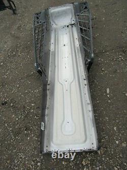 18 Sommet Ski Doo G4 850 E-tec Gen 4 Tunnel 154 Châssis À Cadres Slvg Oem Rev 0077