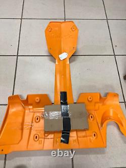 Plaque de protection de châssis Ski-Doo Snowmobile Extreme Skid Plate Orange 860200742