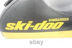 Siège OEM noir / jaune 1999-2003 Ski-Doo ZX Chassis 500/600/700/800 510003858